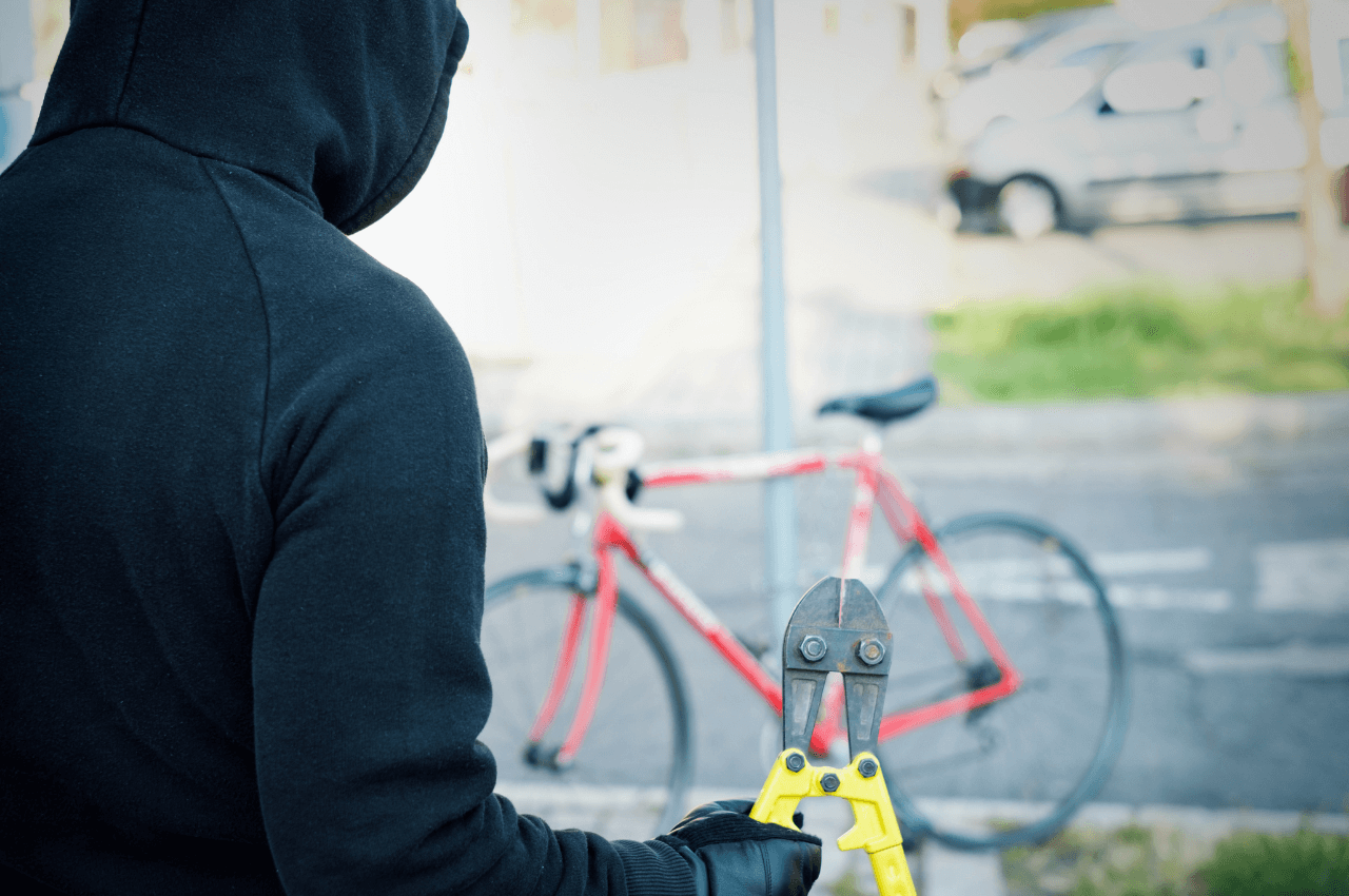 mất xe đạp t&igrave;m lại được